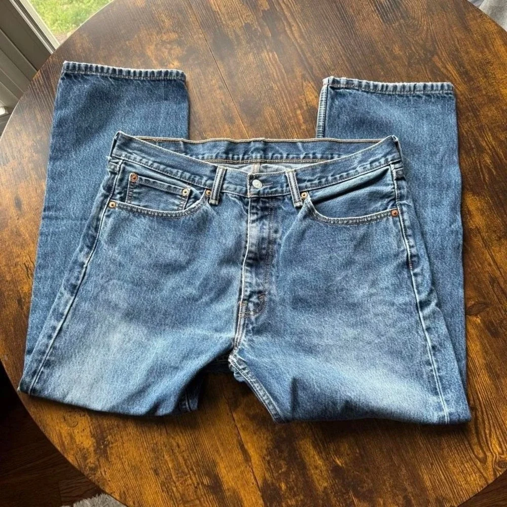 Levi's 505 Men's Jeans W36 L29 Straight Leg Medium Wash